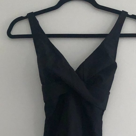 Speedo One Piece Swimsuit - Picture 3 of 9